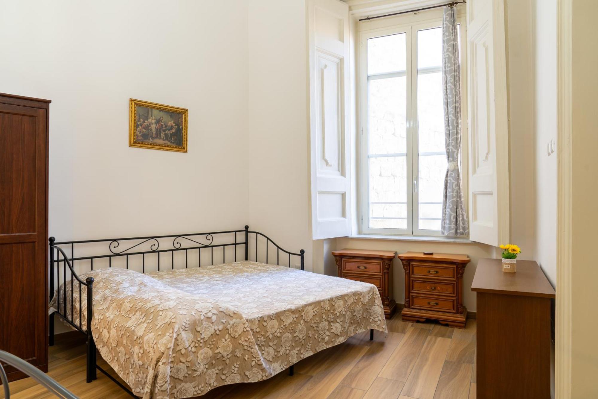 B&B Palazzo Sersale Napoli Exterior photo